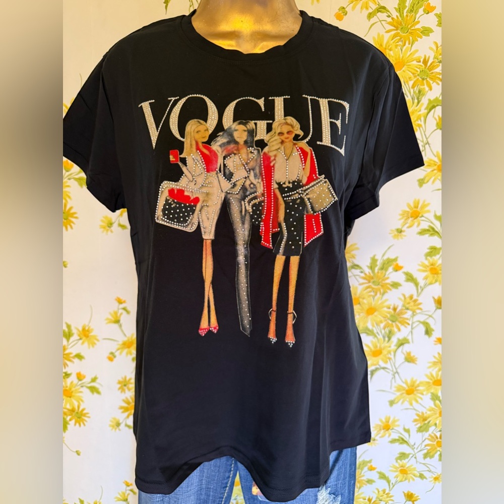 Short sleeve rhinestone studded black tee size XL
